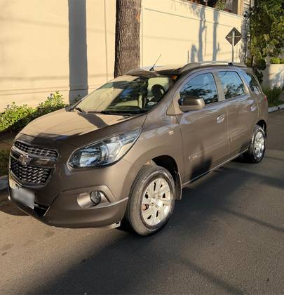 CHEVROLET SPIN 1.8 LTZ 8V FLEX 4P AUTOMÁTICO CHEVROLET SPIN 1.8 LTZ 8V FLEX 4P AUTOMÁTICO